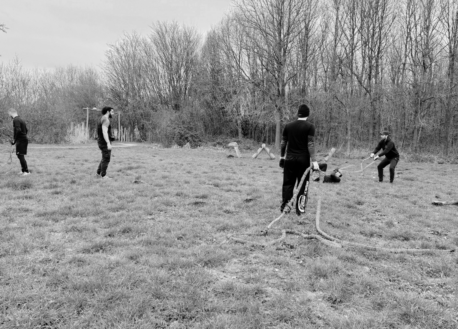 Outdoor bootcamp group session Amsterdam, battle ropes and functional training